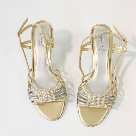 Hush Puppies Gold Strappy Heels - Picture 1 of 2